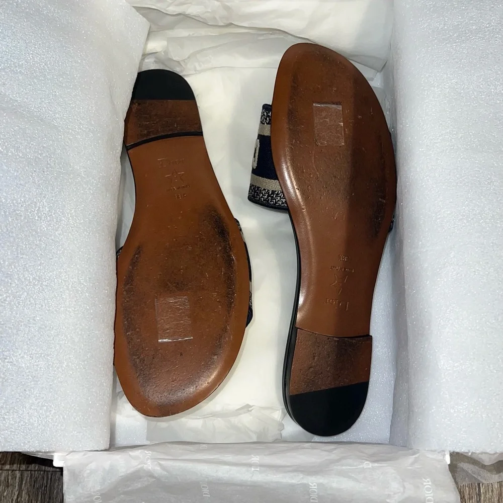 Dior Dway Slides - Picture 13 of 16